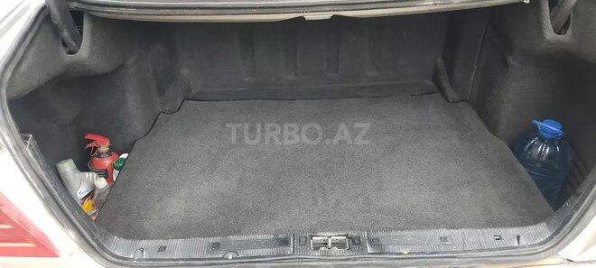 Mercedes E 230 1995, 533,722 km - 2.3 l - Sabirabad