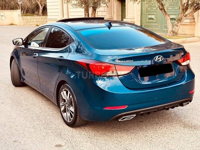 Hyundai Elantra 2015, 97,543 km - 1.8 l - Bakı