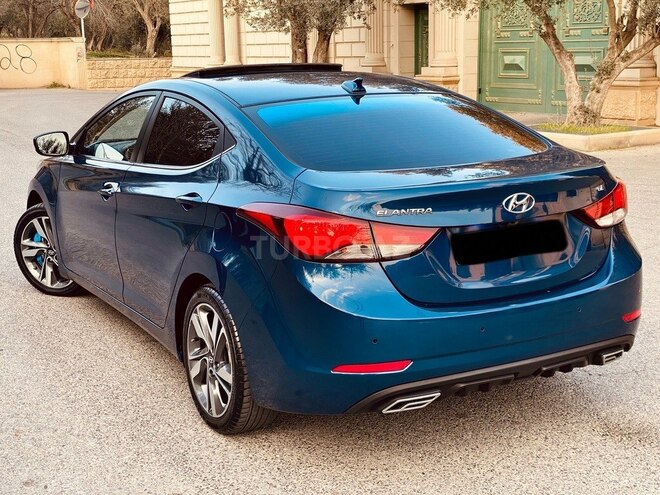 Hyundai Elantra 2015, 97,543 km - 1.8 l - Bakı