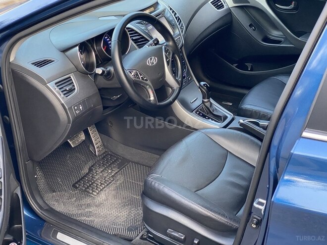 Hyundai Elantra 2015, 97,543 km - 1.8 l - Bakı