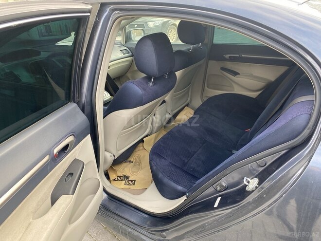 Honda Civic 2006, 400,000 km - 1.3 l - Xırdalan