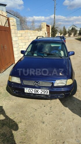 Opel Astra 1994, 245,138 km - 1.6 l - Ağcabədi
