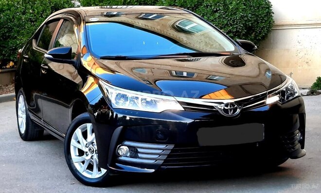 Toyota Corolla 2018, 65,000 km - 1.6 l - Bakı