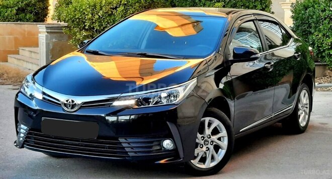 Toyota Corolla 2018, 65,000 km - 1.6 l - Bakı