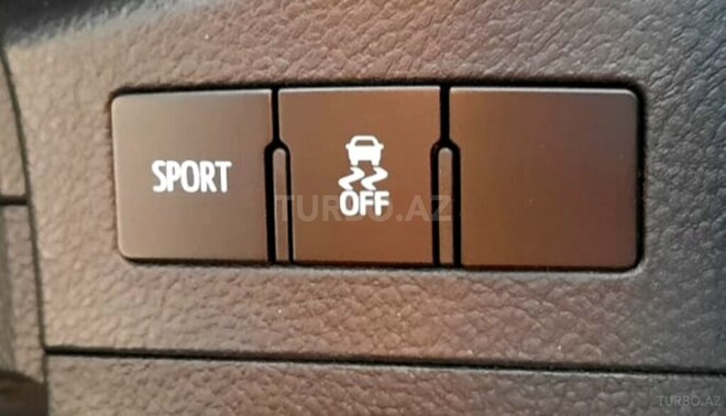 Toyota Corolla 2018, 65,000 km - 1.6 l - Bakı