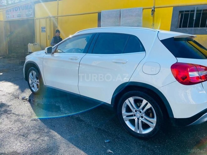 Mercedes GLA 200 2016, 180,000 km - 2.0 л - Bakı