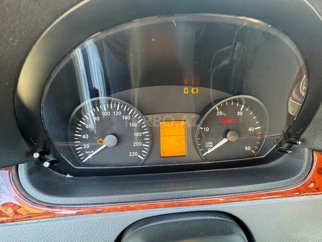 Mercedes Vito 2008, 330,000 km - 2.5 l - Qəbələ