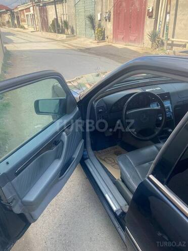 Mercedes C 220 1996, 303,000 km - 2.2 л - Bakı