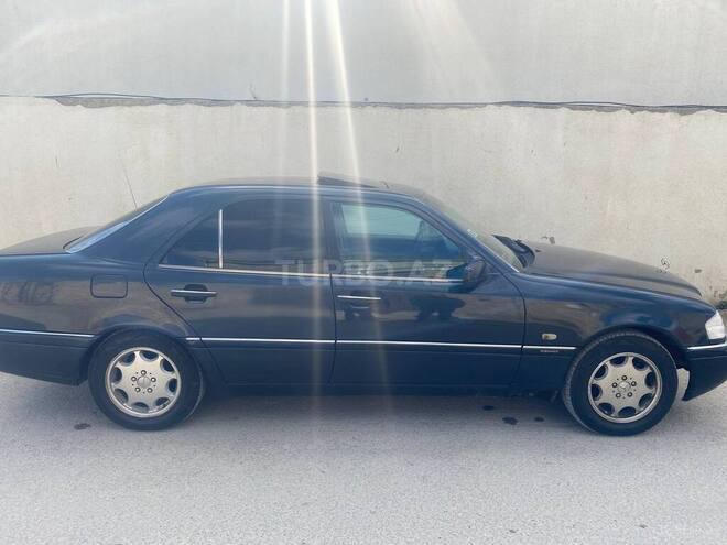 Mercedes C 220 1996, 303,000 km - 2.2 л - Bakı