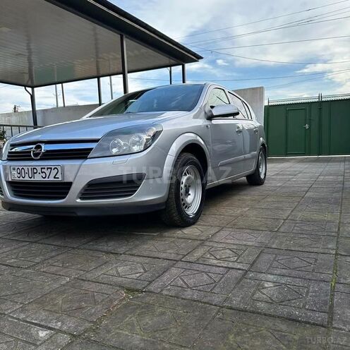 Opel Astra 2006, 197,000 km - 1.4 l - Naftalan