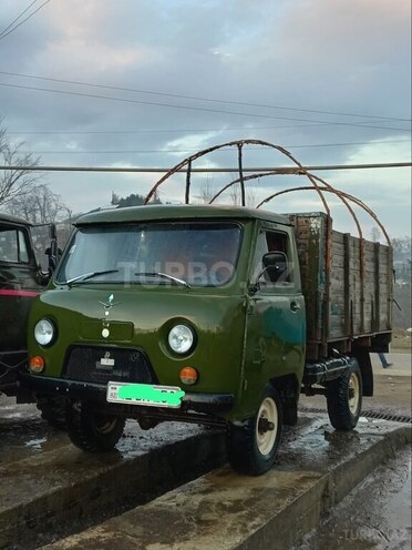 UAZ 3303 1992, 200,000 km - 2.4 л - Astara