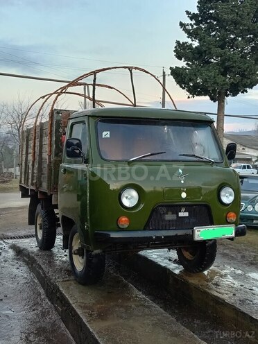 UAZ 3303 1992, 200,000 km - 2.4 л - Astara