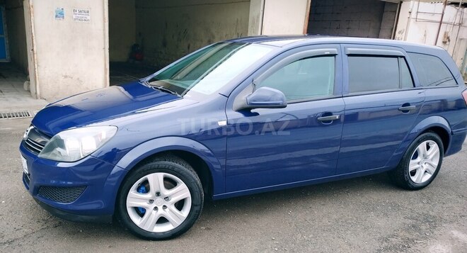 Opel Astra 2009, 280,000 km - 1.4 l - Bakı