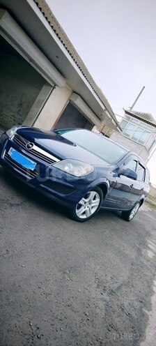 Opel Astra 2009, 280,000 km - 1.4 l - Bakı