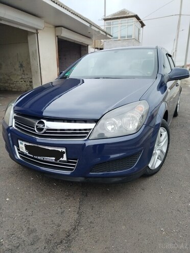 Opel Astra 2009, 280,000 km - 1.4 l - Bakı