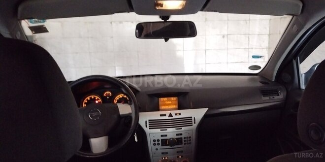 Opel Astra 2009, 280,000 km - 1.4 l - Bakı