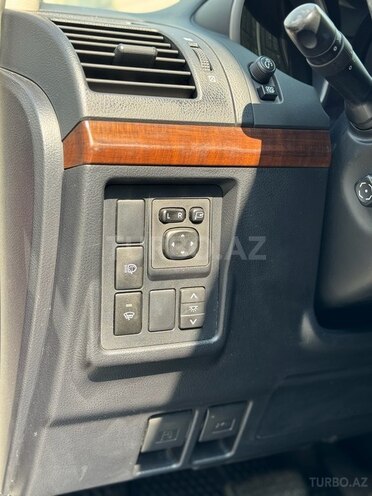 Toyota Prado 2011, 107,700 km - 4.0 l - Bakı