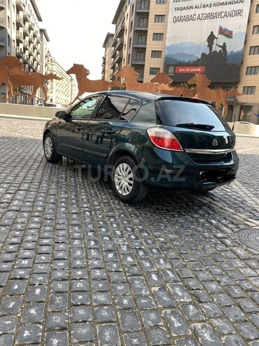 Opel Astra 2005, 215,000 km - 1.4 l - Bakı