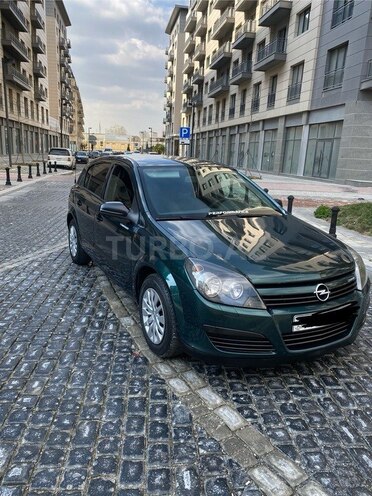 Opel Astra 2005, 215,000 km - 1.4 l - Bakı