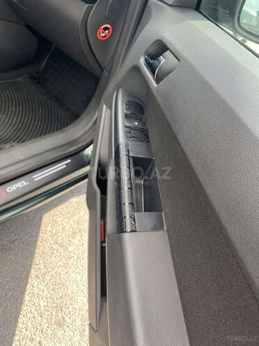 Opel Astra 2005, 215,000 km - 1.4 l - Bakı