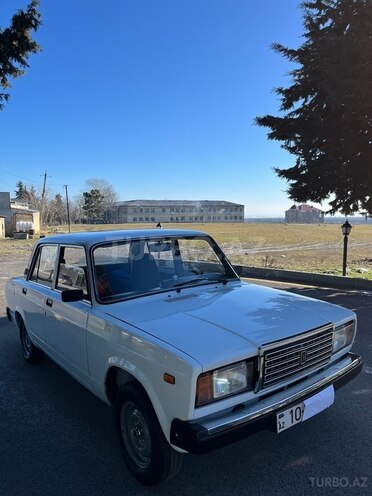 LADA (VAZ) 2107 2007, 94,000 km - 1.6 l - Quba