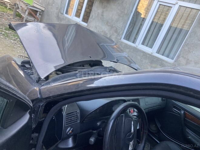 Mercedes C 230 1997, 342,786 km - 2.3 l - Bakı