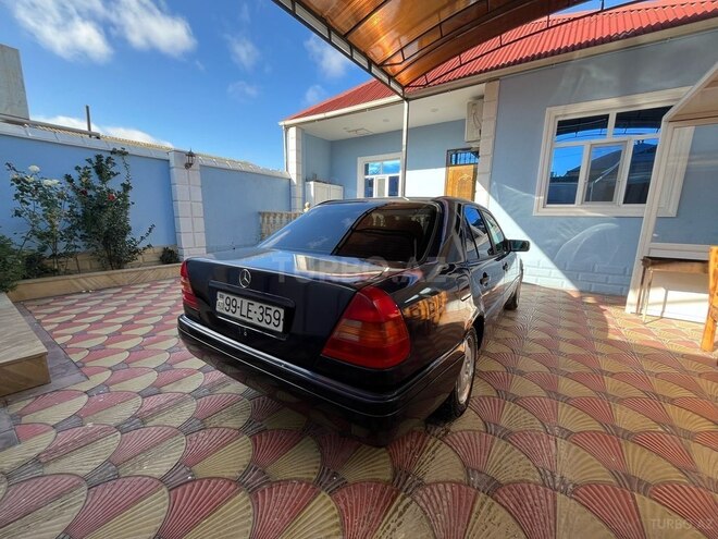 Mercedes C 180 1994, 561,732 km - 1.8 л - Bakı