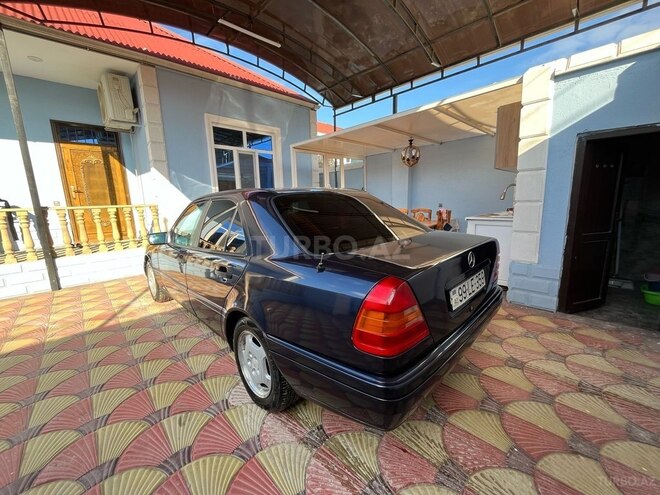Mercedes C 180 1994, 561,732 km - 1.8 л - Bakı
