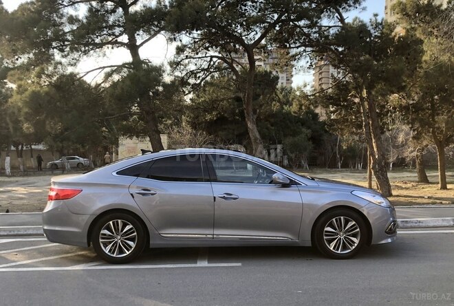 Hyundai Grandeur 2015, 168,200 km - 2.2 l - Bakı