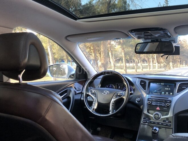 Hyundai Grandeur 2015, 168,200 km - 2.2 l - Bakı