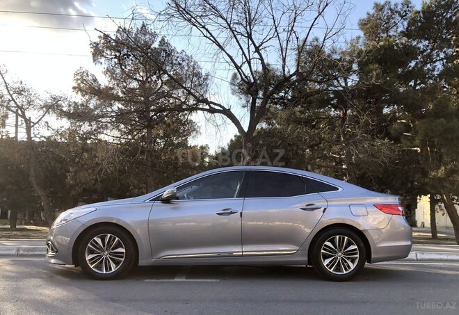 Hyundai Grandeur 2015, 168,200 km - 2.2 l - Bakı