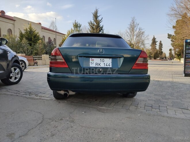 Mercedes C 180 1995, 446,000 km - 1.8 л - Sabirabad