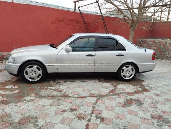 Mercedes C 200 1996, 437,000 km - 2.0 l - Bakı