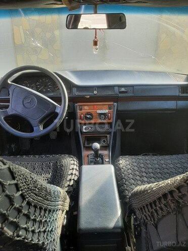 Mercedes E 200 1993, 346,321 km - 2.0 l - Bakı