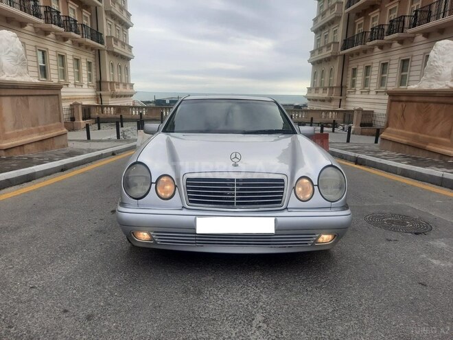 Mercedes E 300 1999, 100,000 km - 3.0 л - Bakı