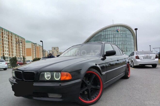 BMW 740 1996, 340,000 km - 4.0 l - Sumqayıt