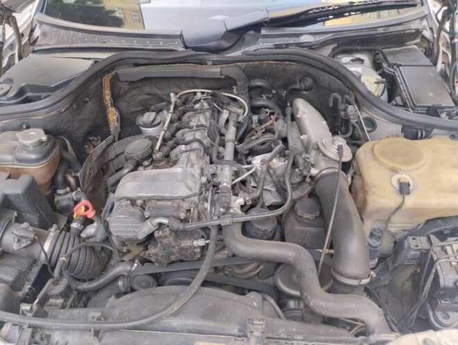 Mercedes C 220 1998, 280,103 km - 2.2 l - Bakı