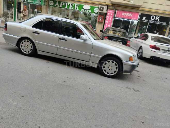 Mercedes C 220 1998, 280,103 km - 2.2 l - Bakı