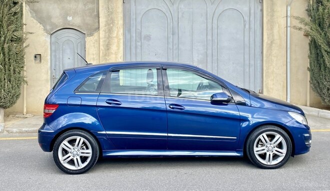 Mercedes B 180 2008, 84,000 km - 1.7 l - Bakı