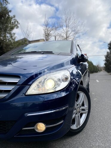 Mercedes B 180 2008, 84,000 km - 1.7 l - Bakı