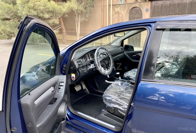 Mercedes B 180 2008, 84,000 km - 1.7 l - Bakı