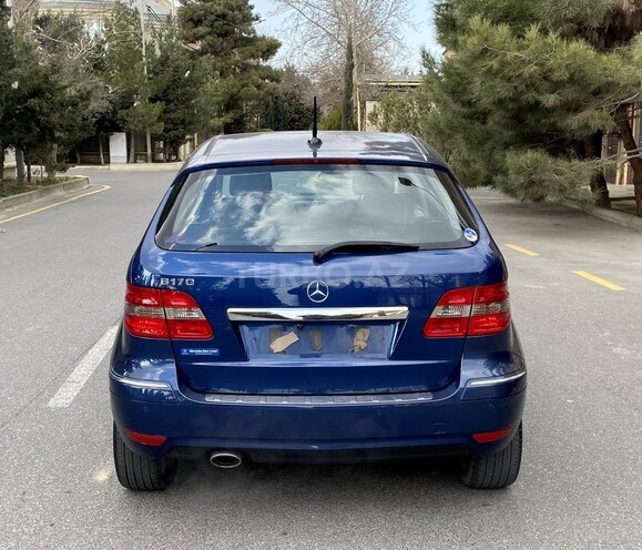 Mercedes B 180 2008, 84,000 km - 1.7 l - Bakı