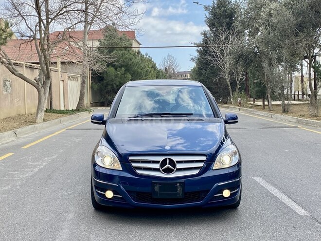 Mercedes B 180 2008, 84,000 km - 1.7 l - Bakı