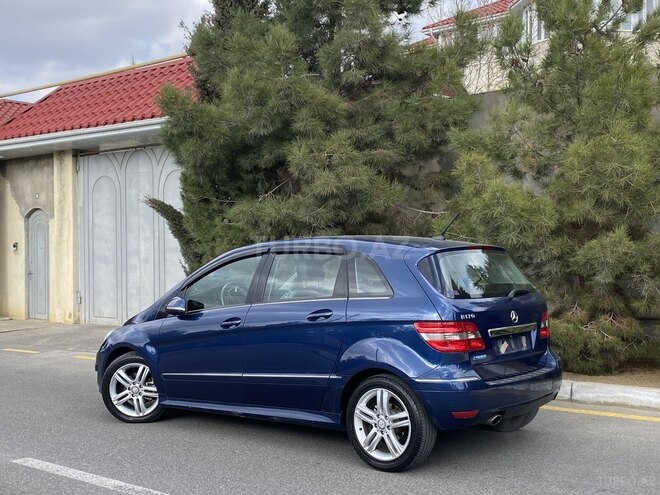 Mercedes B 180 2008, 84,000 km - 1.7 l - Bakı