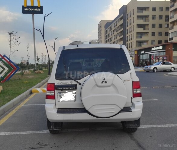 Mitsubishi Pajero io 2001, 345,000 km - 2.0 l - Sumqayıt