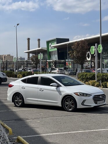 Hyundai Elantra 2016, 152,695 km - 2.0 л - Bakı