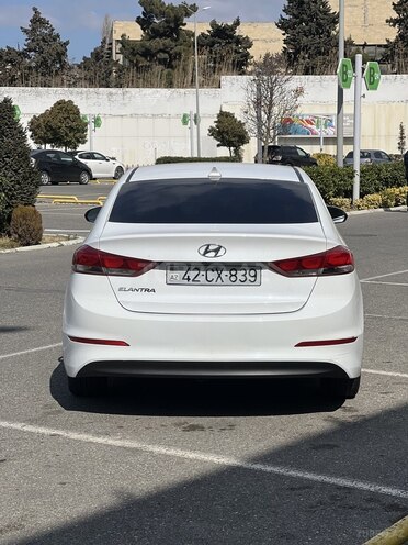 Hyundai Elantra 2016, 152,695 km - 2.0 л - Bakı