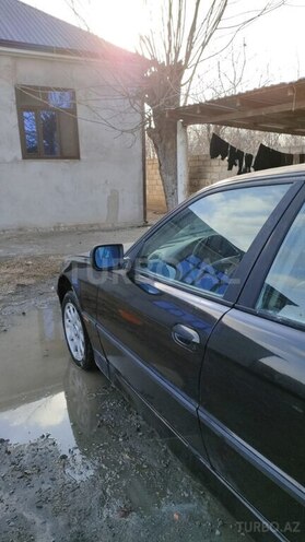 BMW 735 1998, 450,000 km - 3.5 l - Ağdaş