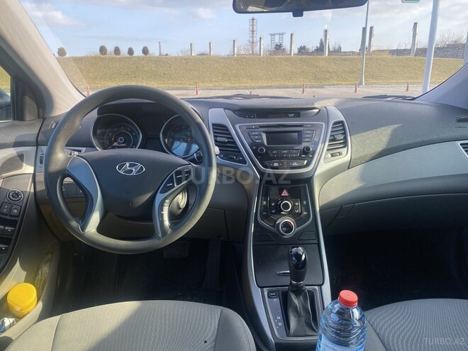 Hyundai Elantra 2016, 177,000 km - 1.8 l - Bakı
