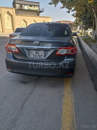 Toyota Corolla 2011, 116,000 km - 1.8 l - Salyan